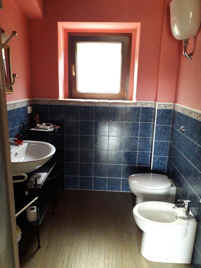 Locanda Della Rocca Sarnano Eksteriør bilde