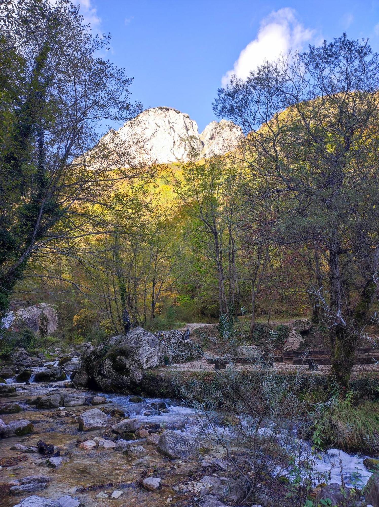 Locanda Della Rocca Sarnano Eksteriør bilde